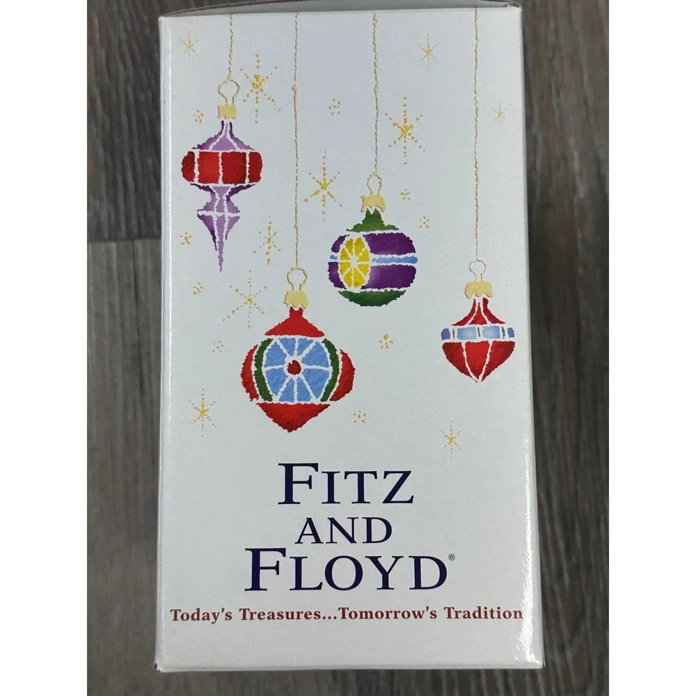 NIB Fitz and Floyd Christmas Court Motif Christmas Ornament